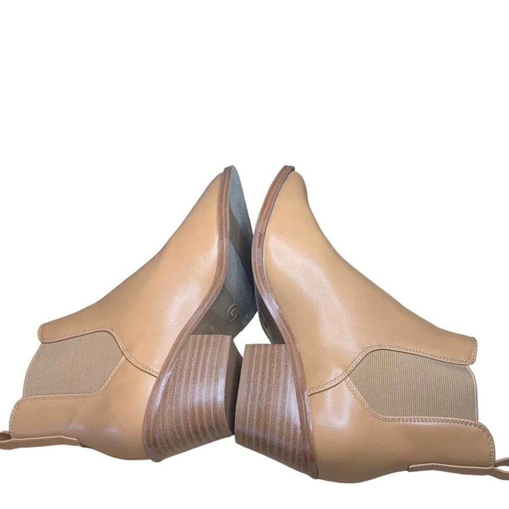 UNIVERSAL threads tan ankle boots size 6 pointed toe cowboy heel‎ side gussets - Picture 8 of 9
